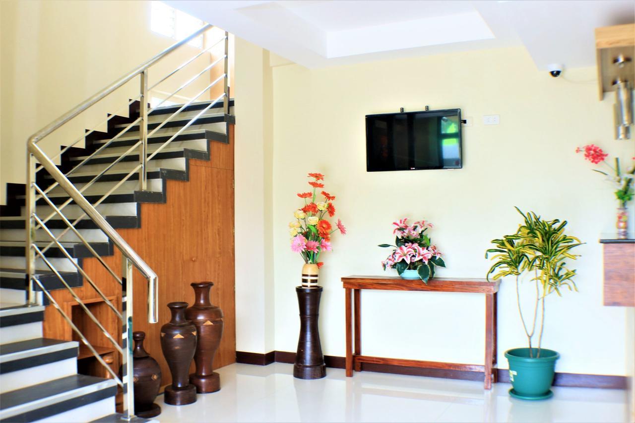 Zen Rooms Greenfields Inn Bohol パングラオ エクステリア 写真